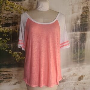 Maurices Womens 2 Pink White Open Shoulder Short Sleeve Tshirt Top
